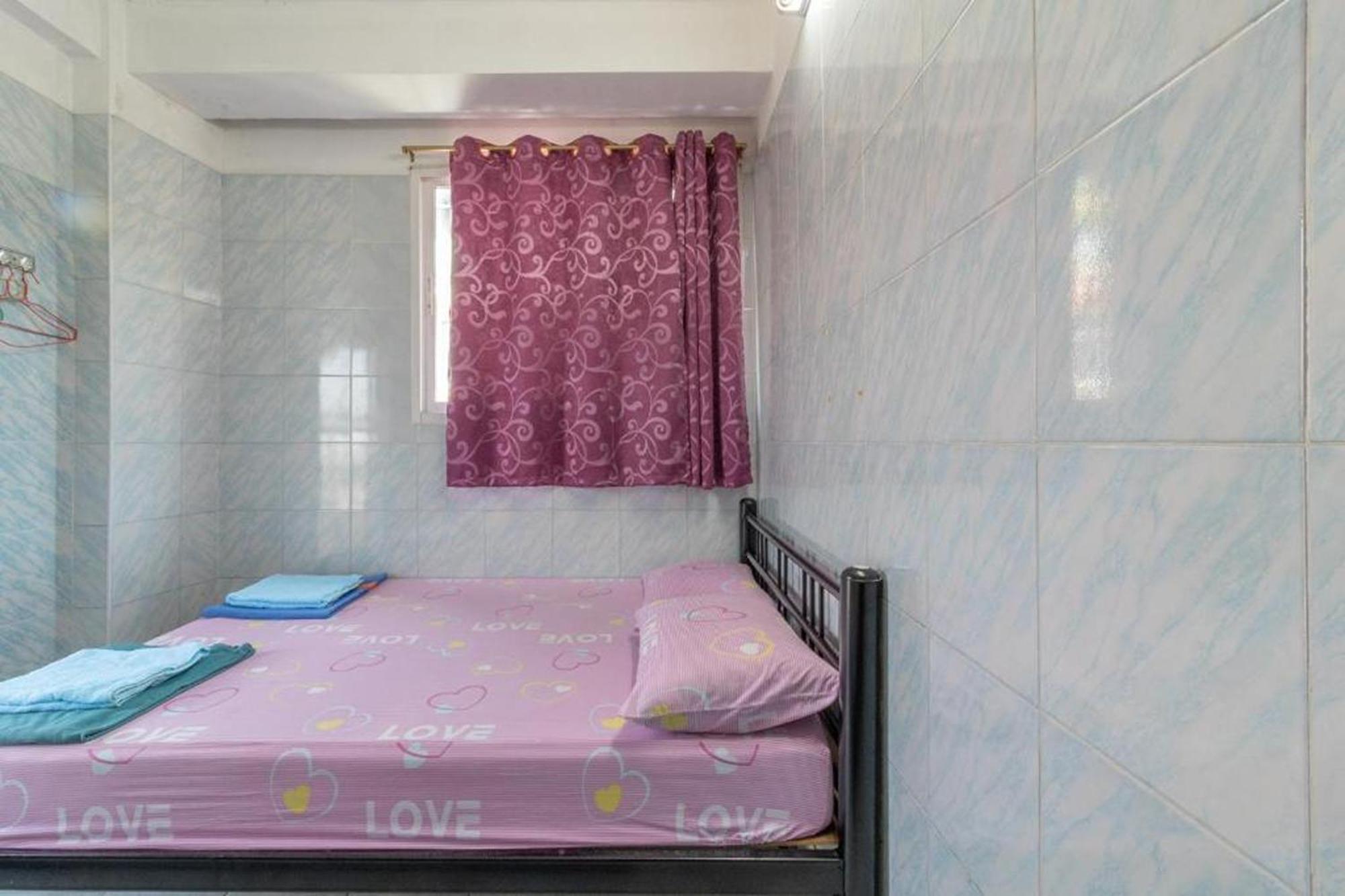 นิว เซนทรัล เกสต์เฮ้าส์ Hotel กรุงเทพมหานคร ภายนอก รูปภาพ